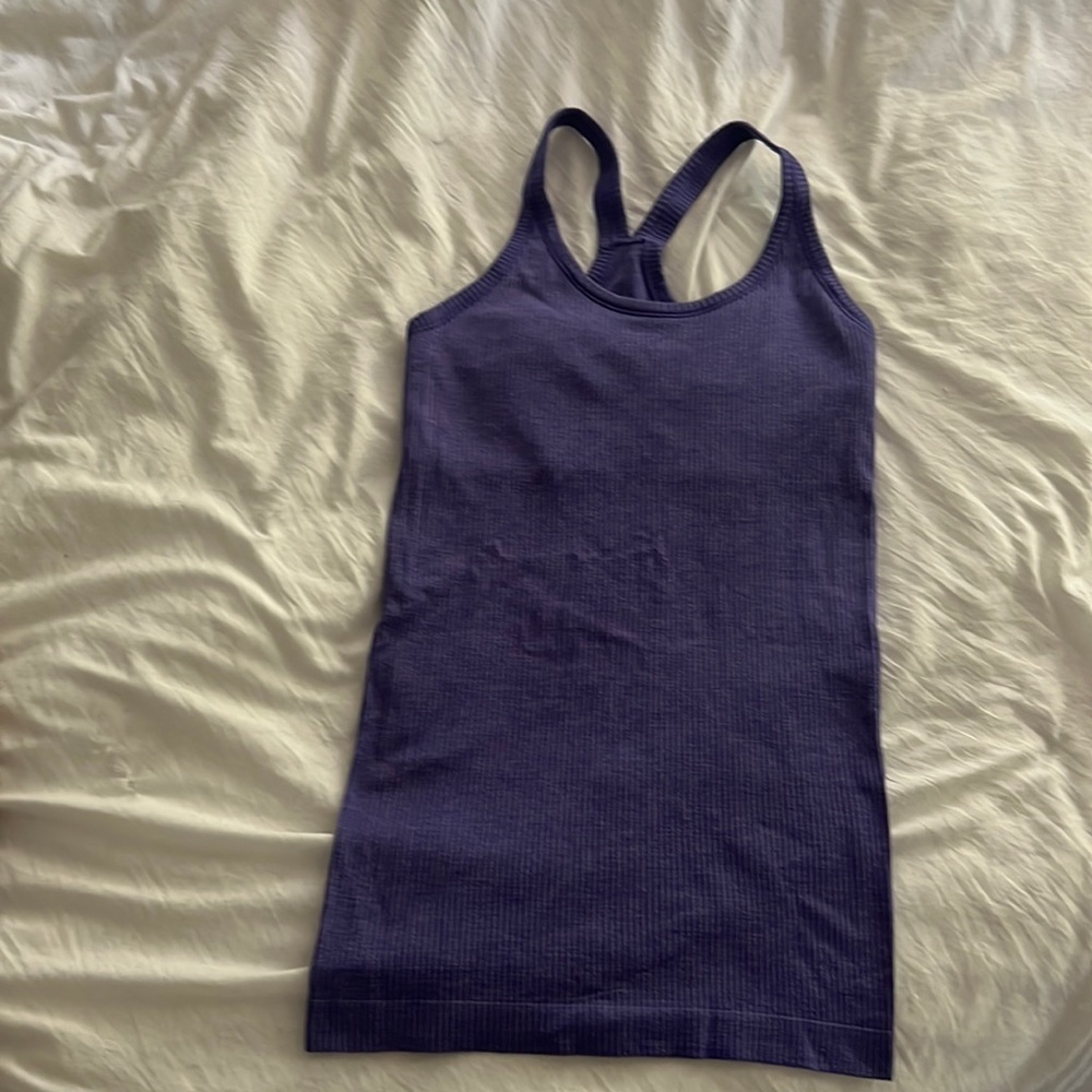 Lululemon tank